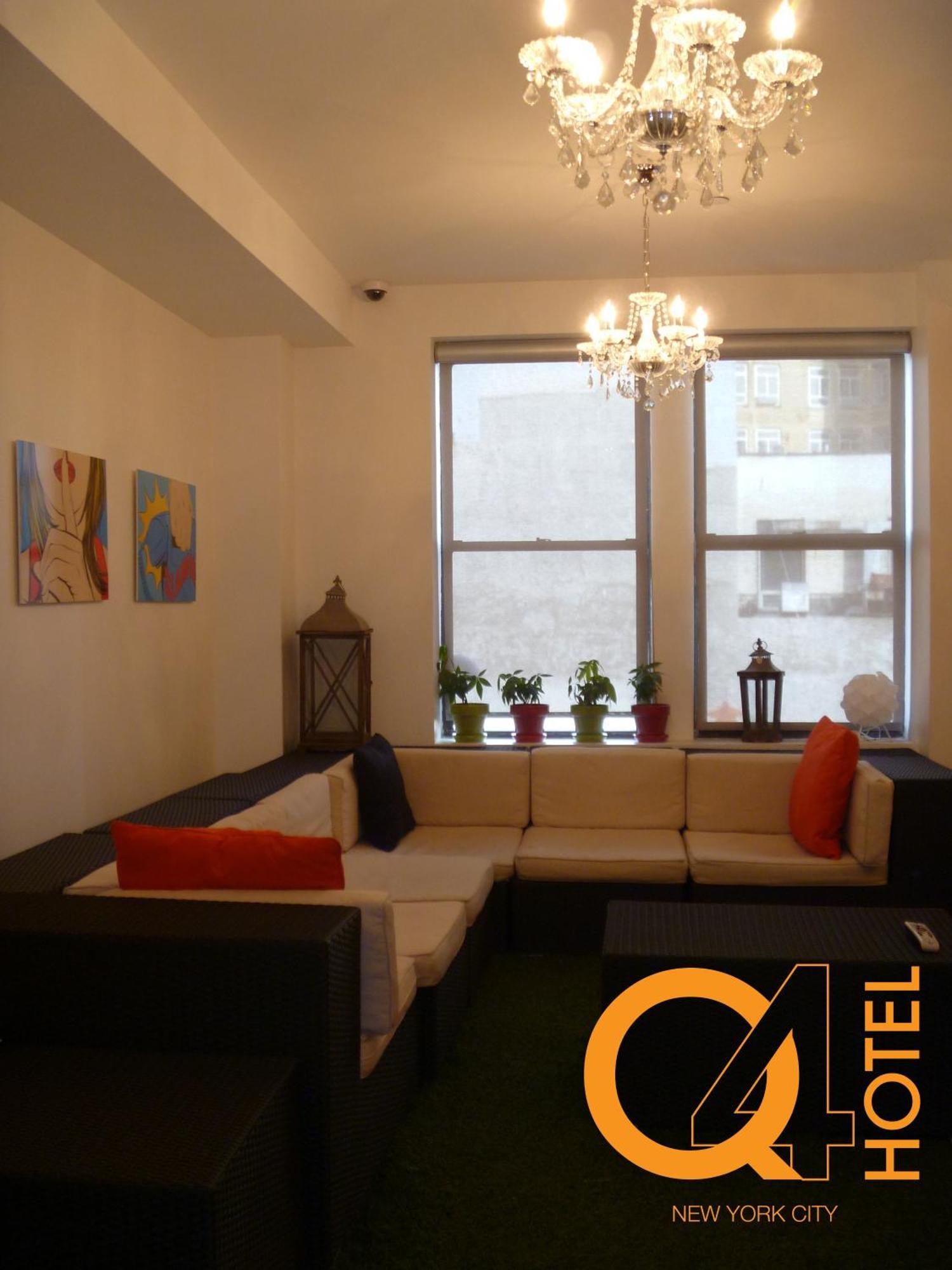 Q4 Hotel And Hostel New York Bagian luar foto