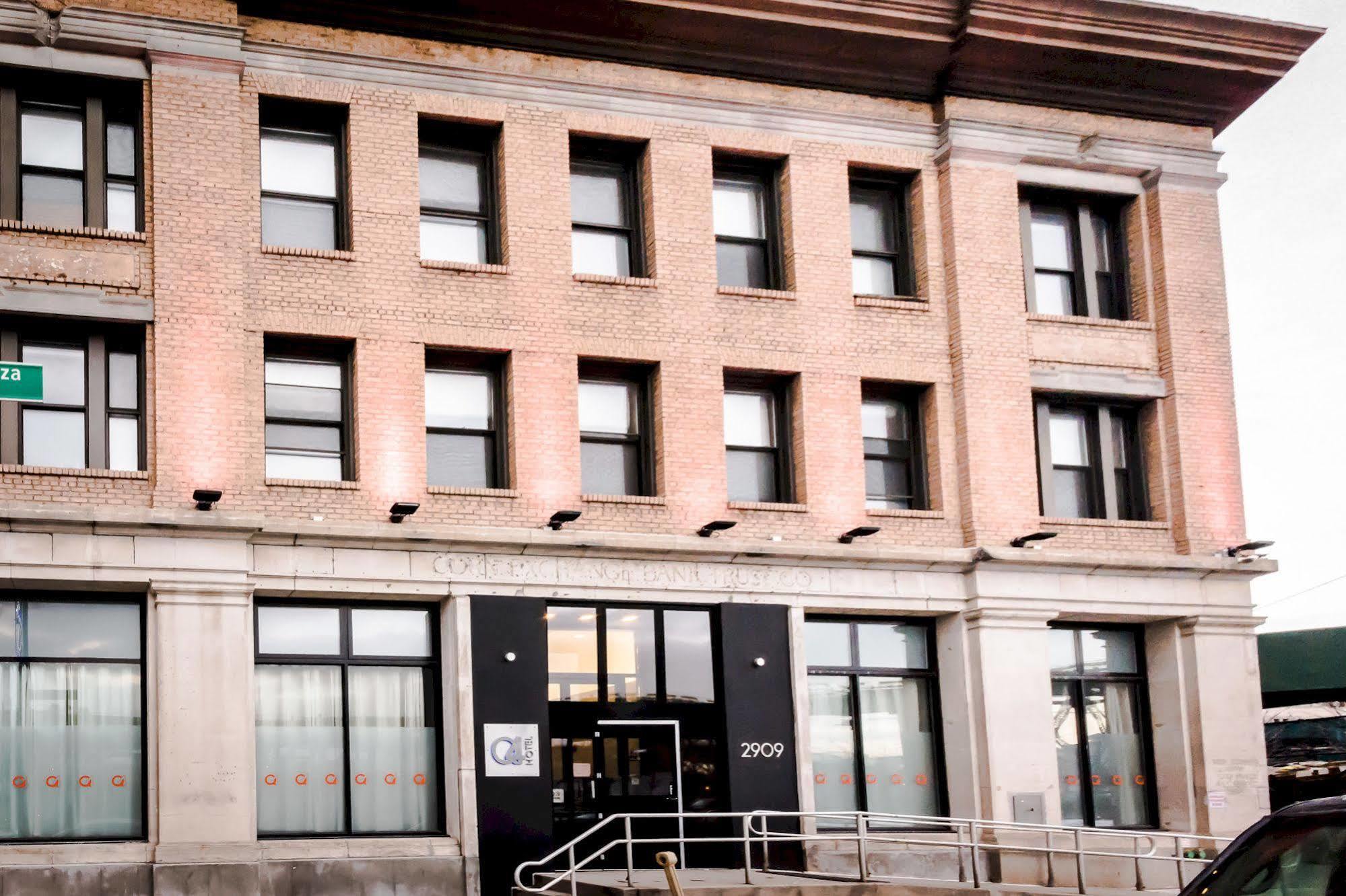 Q4 Hotel And Hostel New York Bagian luar foto
