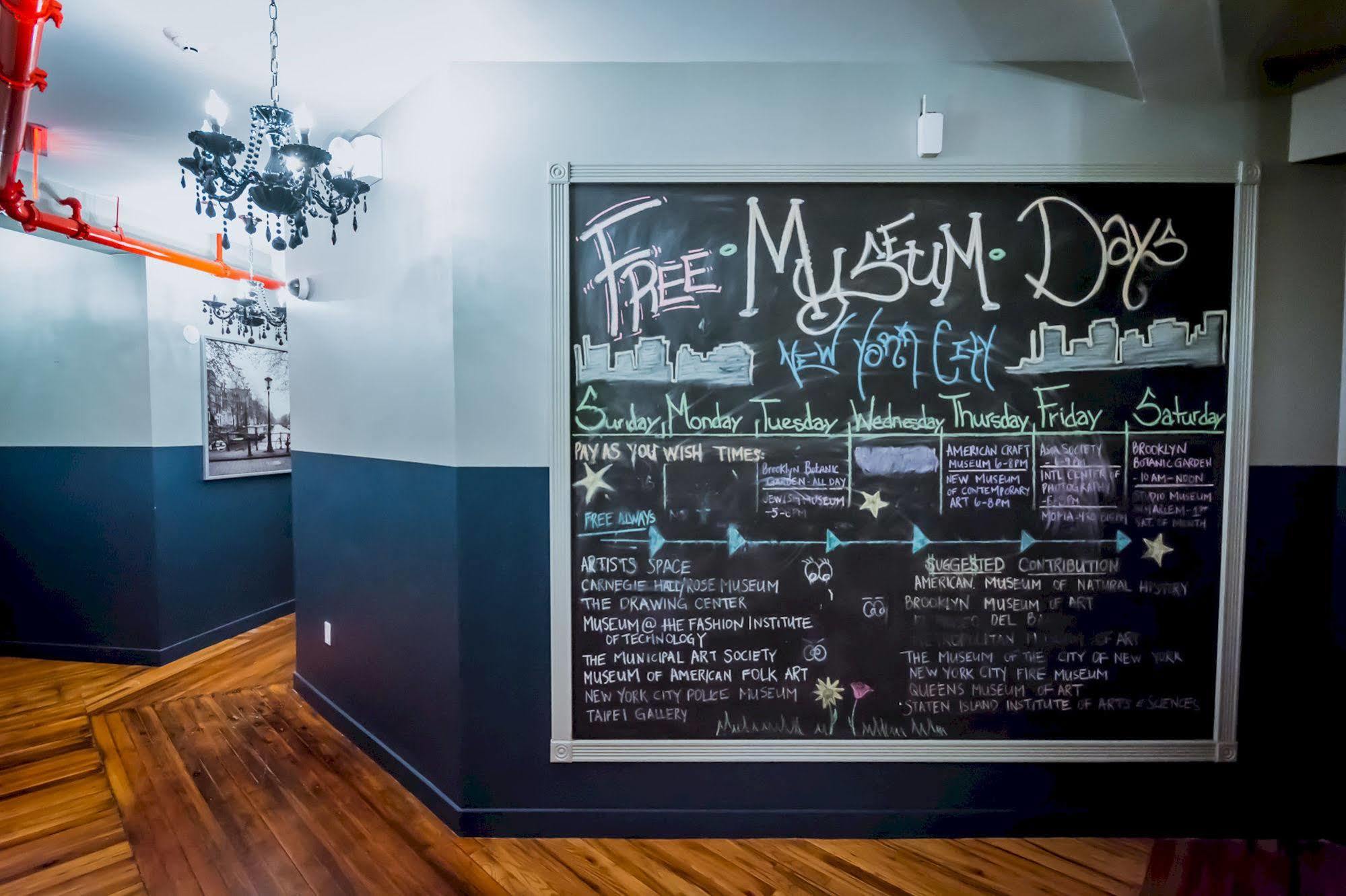 Q4 Hotel And Hostel New York Bagian luar foto